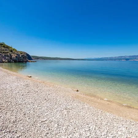 Heni2 * Vrbnik (Primorje-Gorski Kotar)